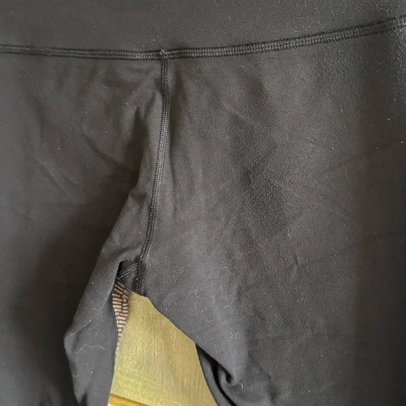 LULULEMON Wunder Under Crop II *Full-On Luon Golden Godess Cashew Multi Size 6 - Picture 10 of 11